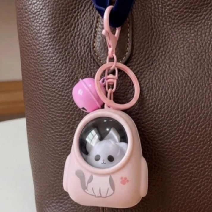 LT95_Astro-Kitty Space Capsule Keychain