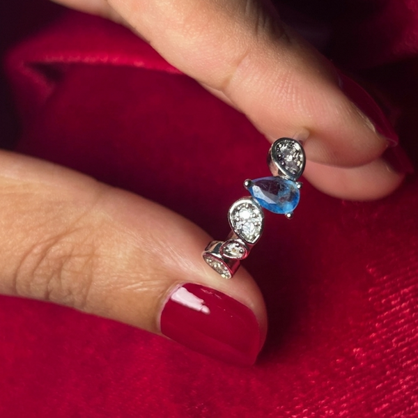 R10_Kadal Charm Silver Ring