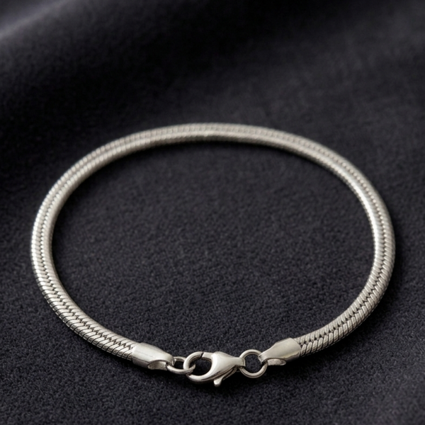 MB116_Sleek Round Snake Silver Chain Bracelet