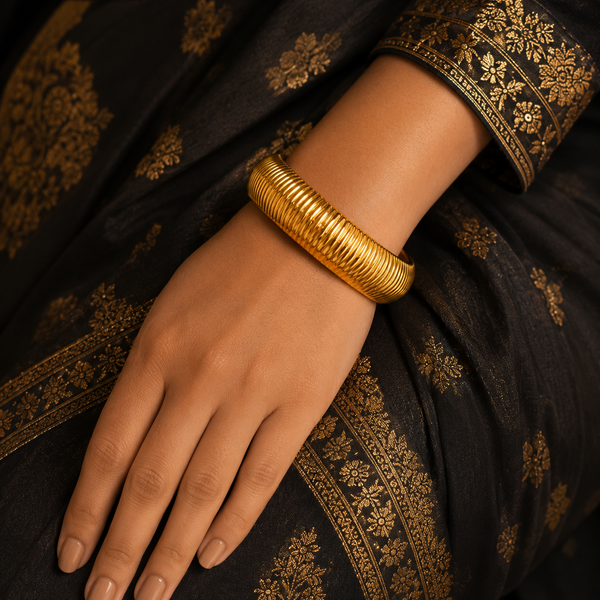 KB89_Luna Luxe Textured Bracelet
