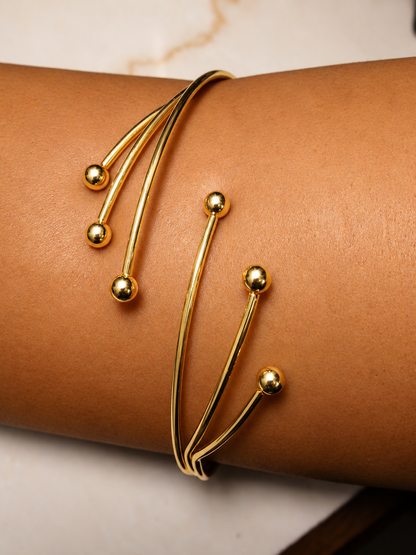 AC83_Golden Glissando Arm Cuff