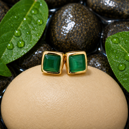 NL93_Emerald Square Pendant and Earrings Set