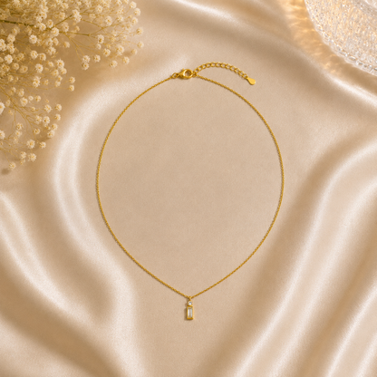 NL69_Emerald-Cut Solitaire Drop Pendant Chain