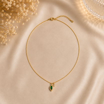 NL72_Emerald Charm Pendant Chain