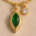 NL72_Emerald Charm Pendant Chain