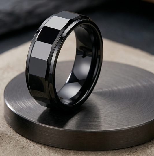 MR117_Black Origami Block Statement Ring