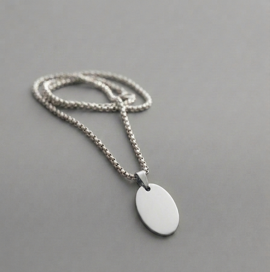 MP122_Minimalist Oval Disc Locket Chain