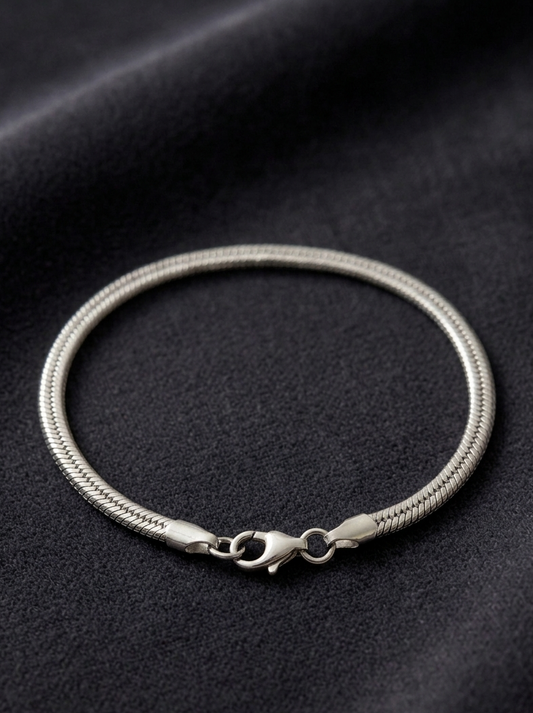 MB116_Sleek Round Snake Silver Chain Bracelet